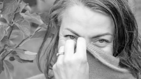 Anita Malzone at the Cat & Cage Folk Club. 74 Drumcondra Road Upper D09 X620