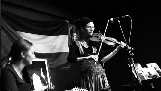 Cathy McEvoy at the Cat & Cage Folk Club. 74 Drumcondra Road Upper D09 X620